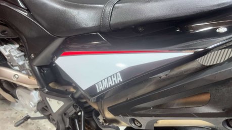 Yamaha WR125 WR 125 2012 34K NEW MOT SERVICED SUPERMOTO 125CC LEARNER BIKE 14