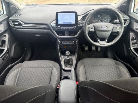 Ford Puma TITANIUM MHEV 13