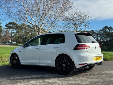 Volkswagen Golf 2.0 TSI BlueMotion Tech GTI DSG Euro 6 (s/s) 5dr 2