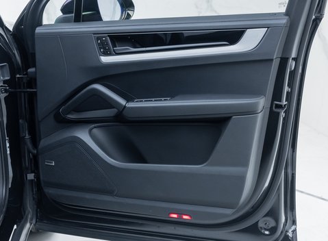 Porsche Cayenne V6 27