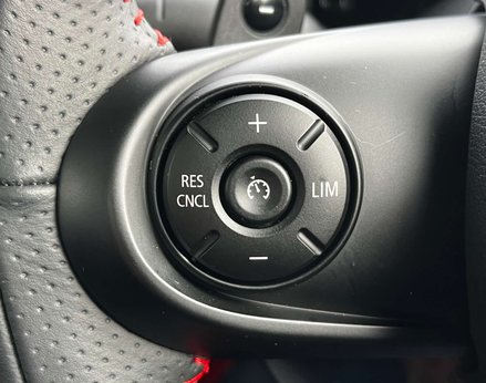 Mini Hatch 2.0 John Cooper Works Auto 3dr 52