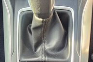 Peugeot 308 PURETECH ALLURE LAST OWNER SINCE 2017..7 SERVICES..SAT NAV.. £35 TAX.. 5