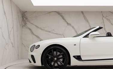 Bentley Continental GT W12 Convertible First Edition 26