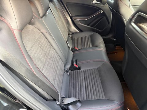 Mercedes-Benz GLA 1.6 GLA200 AMG Line Edition SUV 5dr Petrol 7G-DCT Euro 6 (s/s) (156 ps) 55
