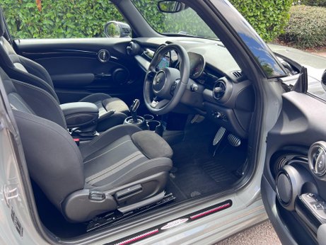 Mini Hatch 2.0 Cooper S Sport Steptronic Euro 6 (s/s) 3dr 57