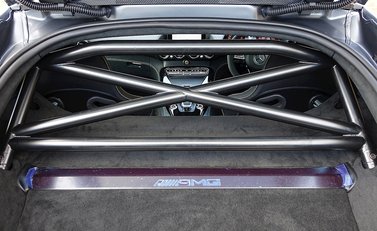 Mercedes-Benz Amg GT GT R 17