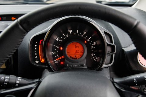 Peugeot 108 COLLECTION 14