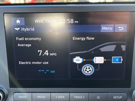 Hyundai KONA 1.6 Kona SE Connect GDi HEV Semi-Auto 5dr 43