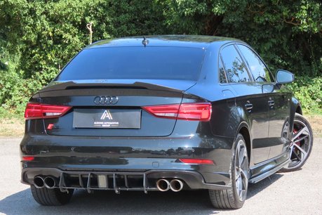Audi A3 1.5 TFSI CoD 35 Black Edition Saloon 4dr Petrol Manual Euro 6 (s/s) (150 ps 4