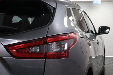 Nissan Qashqai N-CONNECTA DIG-T 23