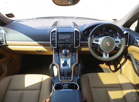 Porsche Cayenne Diesel 12