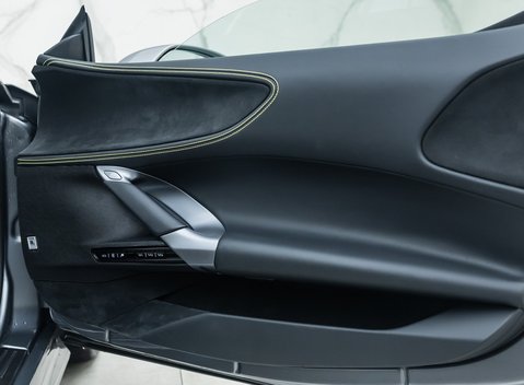 Ferrari SF90 Spider 27