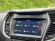 Hyundai SANTA FE 2.2 Santa Fe Premium Blue Drive CRDi Auto 4WD 5dr 19