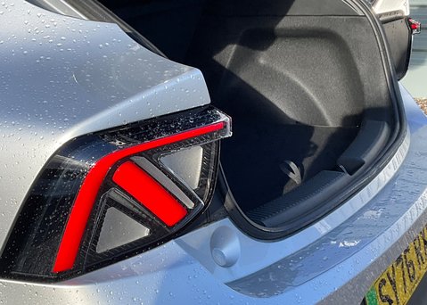 MG MG4 URBAN EV 53.9kWh PREMIUM 10