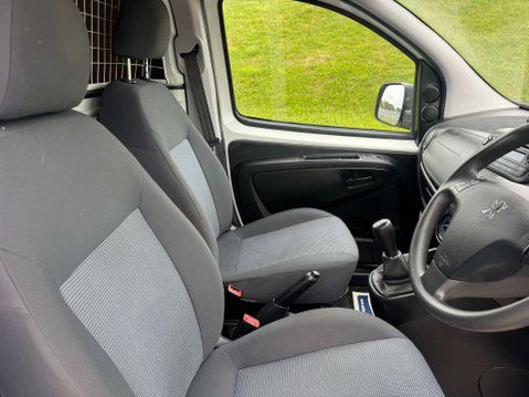 Peugeot Bipper 1.2 Bipper Professional HDi 7