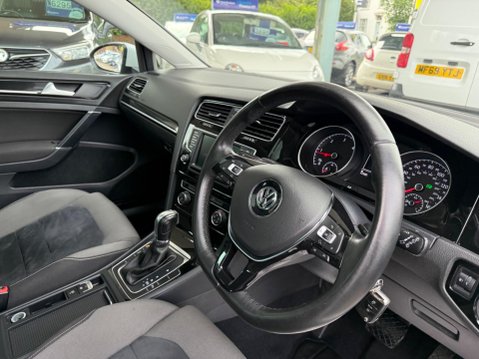Volkswagen Golf 1.6 TDI BlueMotion Tech GT Edition DSG Euro 6 (s/s) 5dr 17