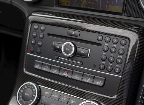 Mercedes-Benz SLS AMG Roadster 19