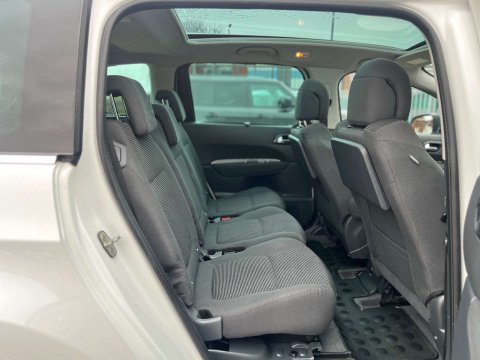 Peugeot 5008 1.6 5008 Allure Blue HDi S/S 5dr 20