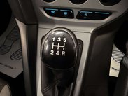 Ford Focus 1.0T EcoBoost Zetec Navigator Euro 5 (s/s) 5dr 10
