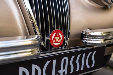 Jaguar XK 120 Fixed-Head Coupe Fast Road Spec 8