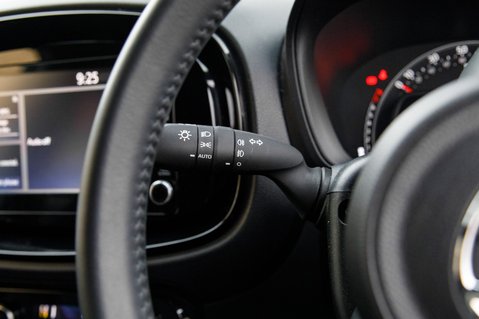 Toyota Aygo X VVT-I EDGE 16