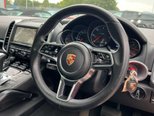 Porsche Cayenne 3.0 TD V6 SUV 5dr Diesel TiptronicS 4WD Euro 6 (s/s) (262 ps) 16