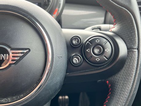 Mini Hatch 1.5 Cooper Sport 3dr 18