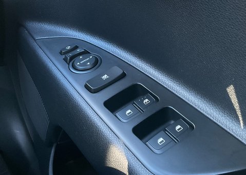 Kia Rio 1.2 DPi 2 24