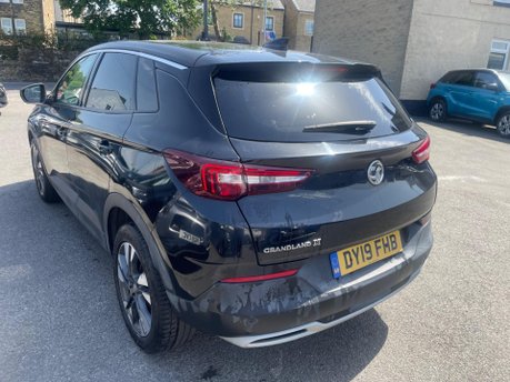Vauxhall Grandland X SPORT NAV S/S 6