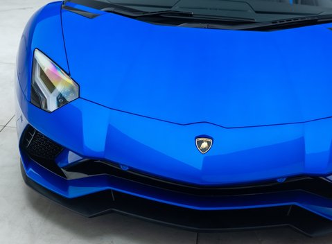 Lamborghini Aventador S LP 740-4 ROADSTER 28