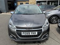 Peugeot 208 PURETECH S/S SIGNATURE 4