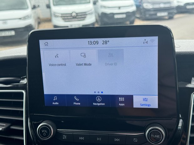 Ford Transit Custom Crew Cab [SOLD MT] AUTO SWB L1H1 Low Roof Sport 320 Air Con Alloys Sensors 38