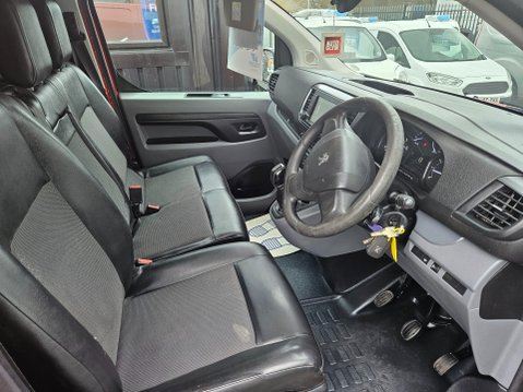 Peugeot Expert BLUE HDI PROFESSIONAL STANDARD 7