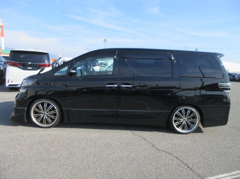 Toyota Vellfire 2.4 Z PLATINUM SELECTION + 7 Seats 6