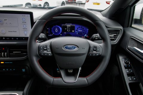 Ford Focus ST-LINE VIGNALE MHEV 22