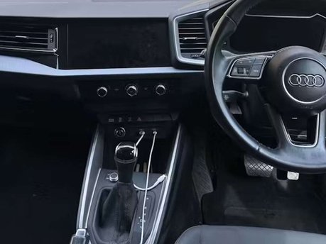 Audi A1 1.0 TFSI 30 Sport Sportback 5dr Petrol S Tronic Euro 6 (s/s) (116 ps) 7