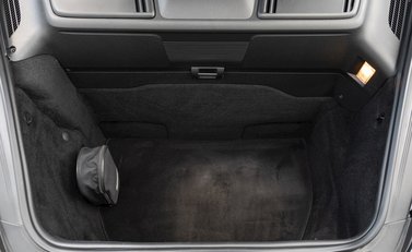 Porsche 911 GT3 RS 4.0 (997) 32