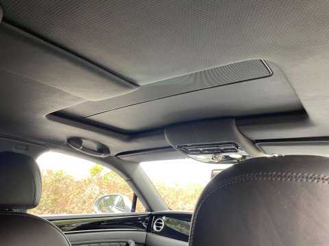 Bentley Flying Spur 4.0 Flying Spur V8 Mulliner Auto 4WD 4dr 17