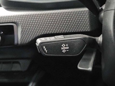 Audi A1 1.0 A1 Sportback 30 TFSI S Line Semi-Auto 5dr 53