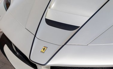Ferrari LaFerrari Aperta 27
