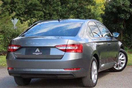 Skoda Superb 2.0 TDI SE Technology Euro 6 (s/s) 5dr 5