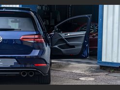 Volkswagen Golf 2.0 Golf R TSi 4Motion Semi-Auto 4WD 5dr 8