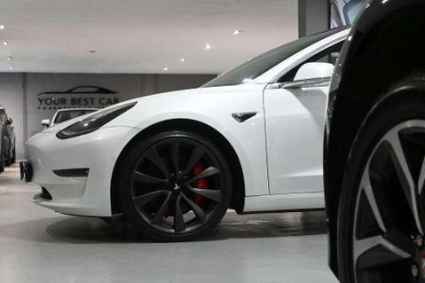 Tesla Model 3 PERFORMANCE AWD 27