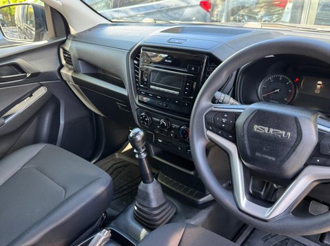 Isuzu D-Max UTILITY SCB 14