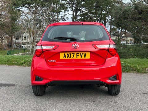 Toyota Yaris 1.5 VVT-i Icon Euro 6 5dr 28