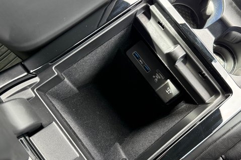 Land Rover Range Rover Evoque R-DYNAMIC HSE MHEV - 360 DEGREE CAMERAS -20 INCH ALLOYS - APPLE CARPLAY 56