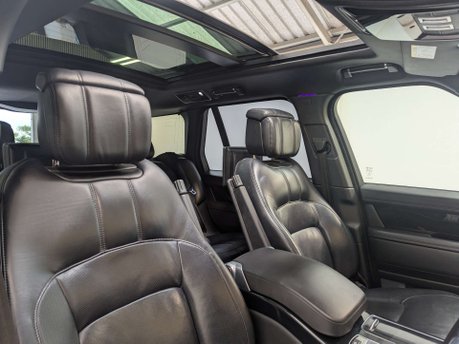 Land Rover Range Rover 4.4 Range Rover Autobiography SDV8 Auto 4WD 5dr 30