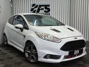 Ford Fiesta 1.6T EcoBoost ST-3 Hatchback 3dr Petrol Manual Euro 6 (182 ps) 22
