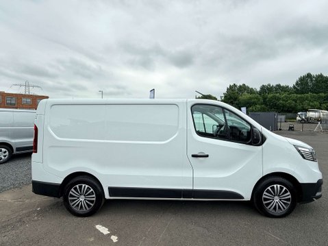 Renault Trafic 2.0 Trafic SL28 Business+ Blue dCi 4