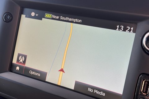 Renault Master ML35TW 130 ps dCi Business Tipper with Air Con / Tow Axle / Sat Nav 16